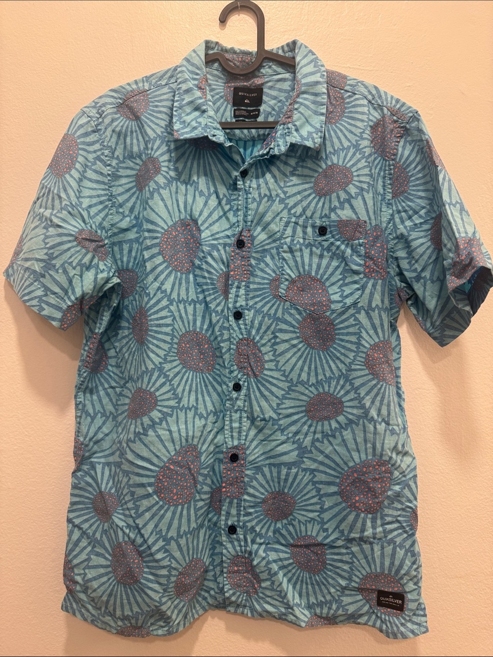 Quiksilver Sunray Short-Sleeve Button-Up Shirt — Medium
